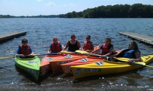 375601_570643919652816_626617757_n